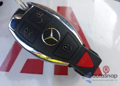 2019 Mercedes-Benz Gla 250 z USA, uszkodzony, nr VIN WDCTG4EB1KU012660